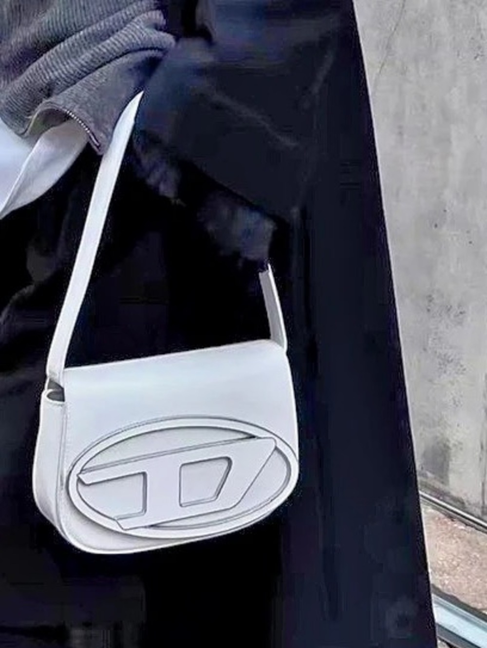New Leather Shoulder Bag White